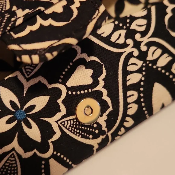 Vera Bradley Floral Print Pouch and Eye Glasses Case - Picture 6 of 8